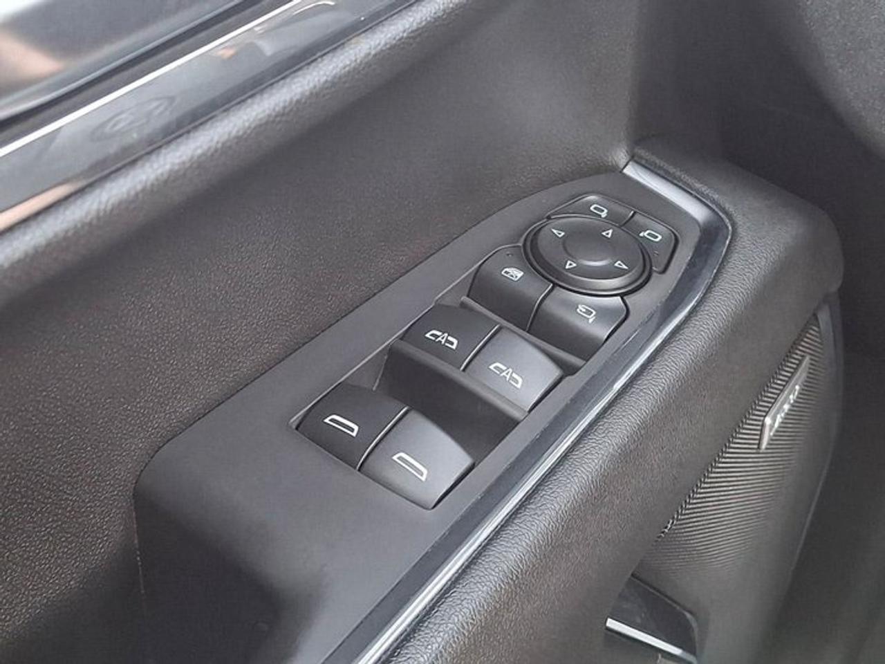 2024 Chevrolet Silverado 1500 LTZ | Leather | Sunroof | Nav | Adaptive Cruise | HUD | 360 Camera | Z71 | and More ! Photo