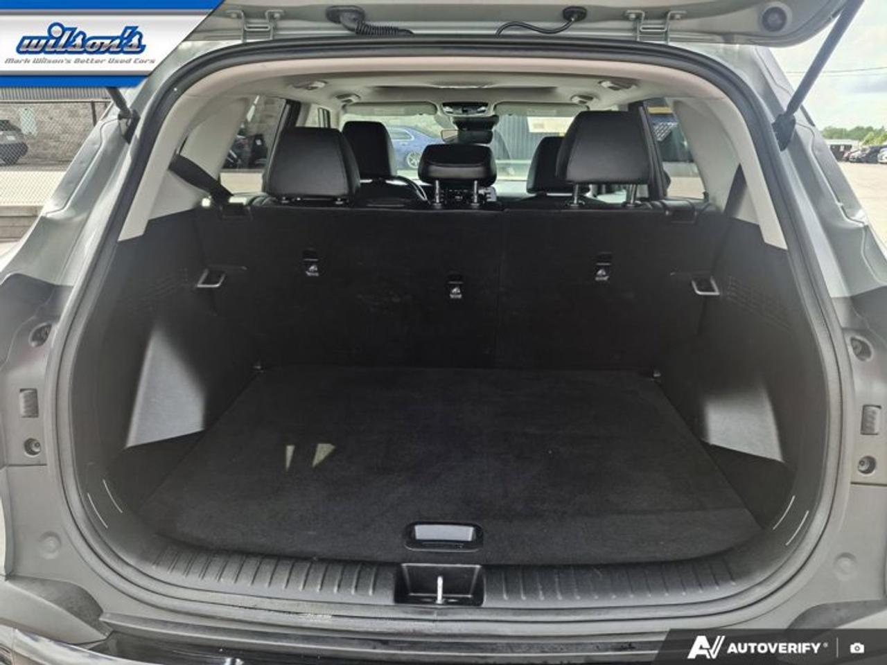 2025 Kia Seltos EX AWD | Leather | Sunroof | Heated Wheel + Seats | CarPlay + Android | Rear Camera | and More ! Photo