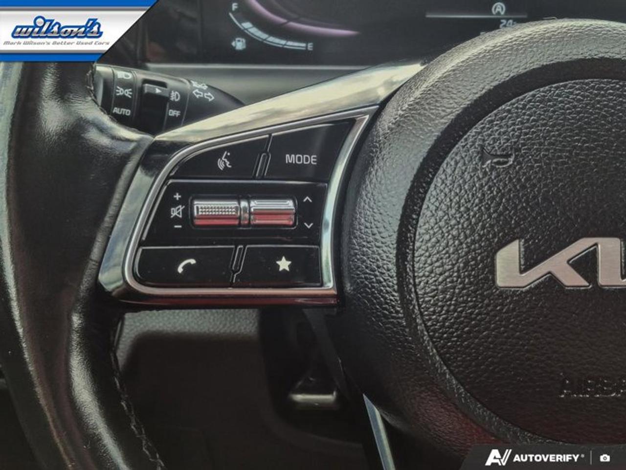 2025 Kia Seltos EX AWD | Leather | Sunroof | Heated Wheel + Seats | CarPlay + Android | Rear Camera | and More ! Photo