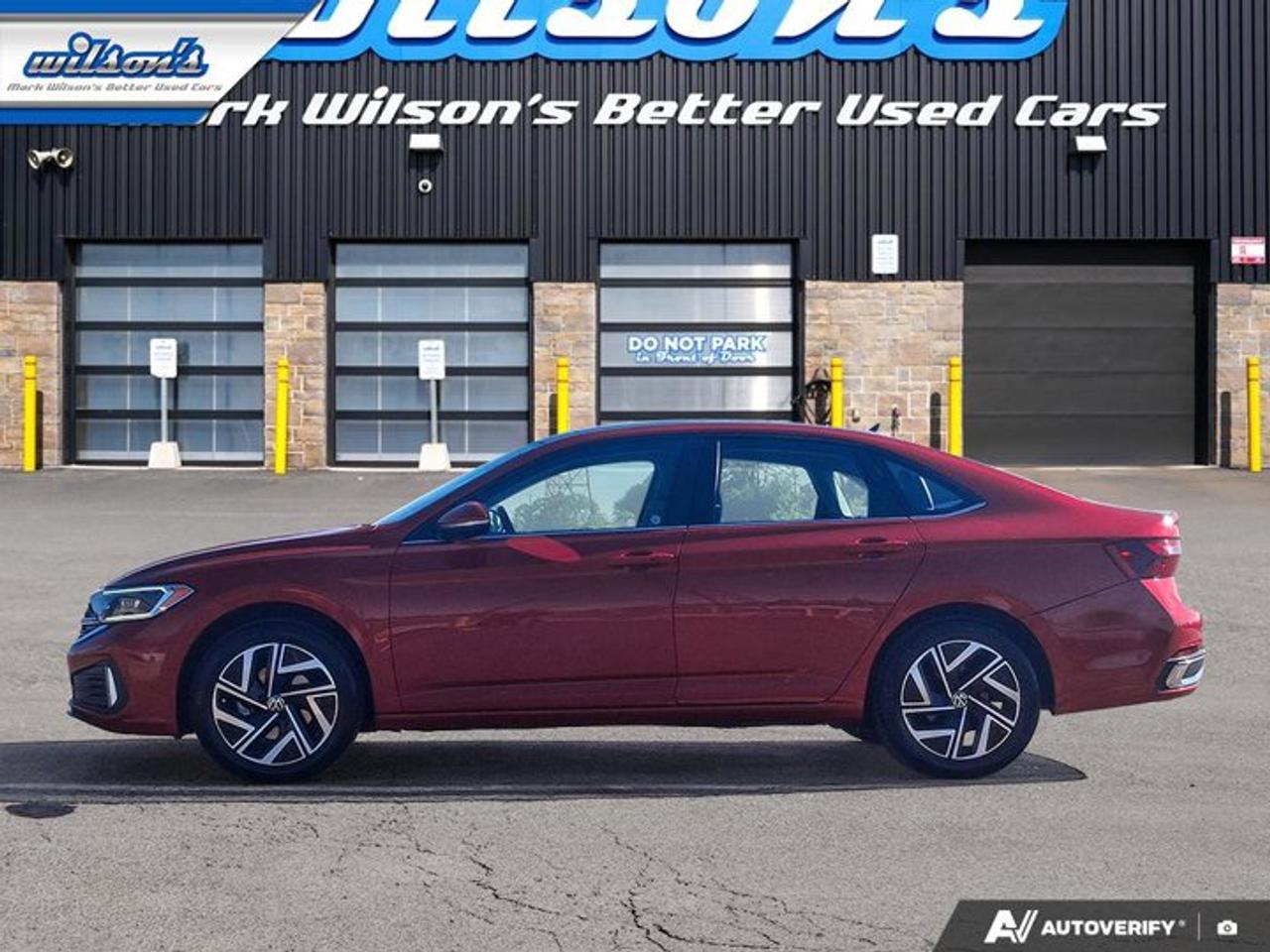 2023 Volkswagen Jetta Highline | Leather | Sunroof | Nav | Beats Audio | Heated Seats | Power Seat | and More ! Photo