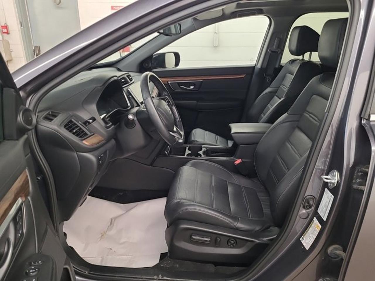 2022 Honda CR-V EX-L AWD | Leather | Sunroof | Heated Wheel + Seats | Adaptive Cruise | Power Seat | and More ! Photo