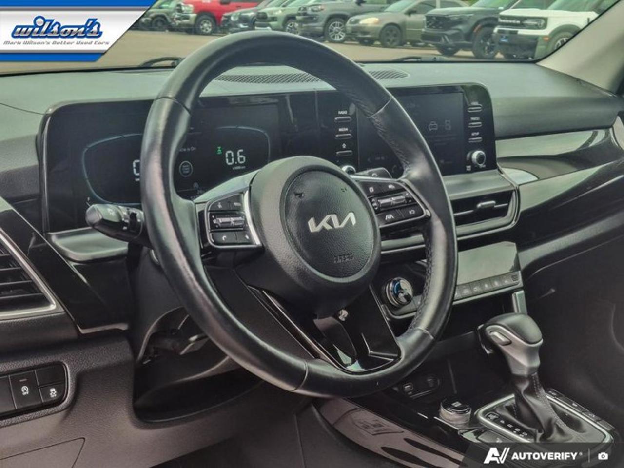 2025 Kia Seltos EX AWD | Leather | Sunroof | Heated Wheel + Seats | CarPlay + Android | Rear Camera | and More ! Photo