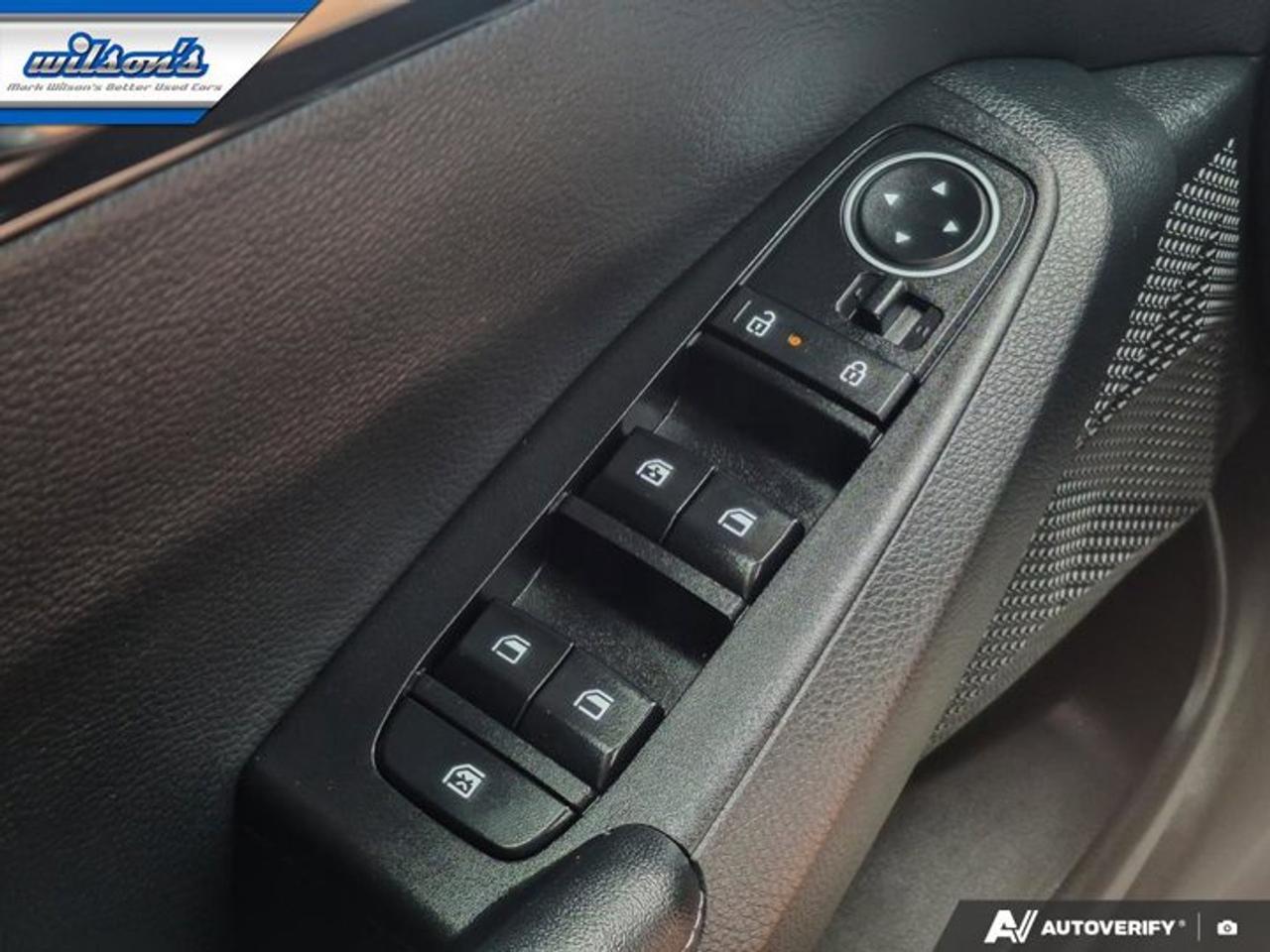 2025 Kia Seltos EX AWD | Leather | Sunroof | Heated Wheel + Seats | CarPlay + Android | Rear Camera | and More ! Photo