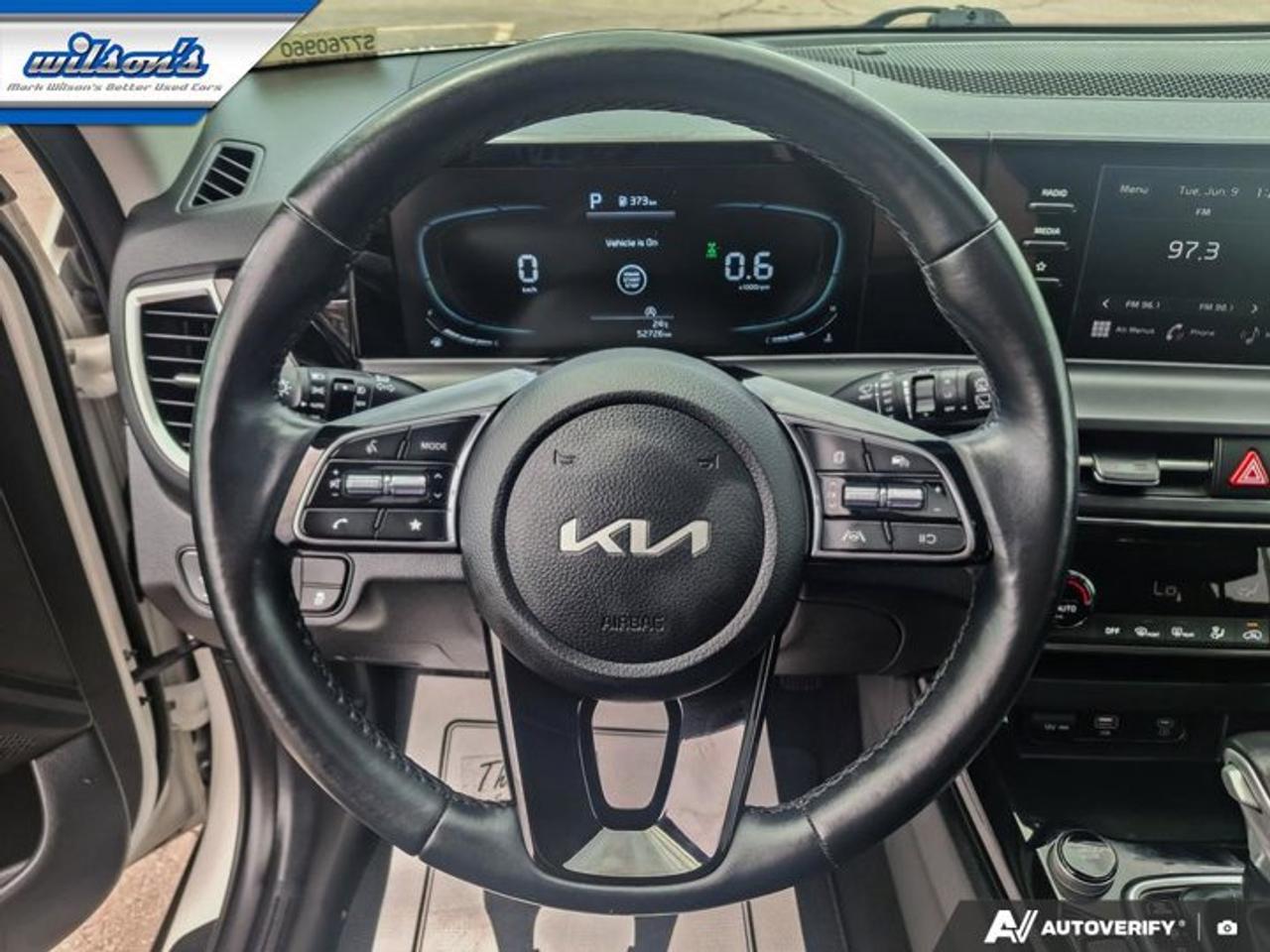 2025 Kia Seltos EX AWD | Leather | Sunroof | Heated Wheel + Seats | CarPlay + Android | Rear Camera | and More ! Photo