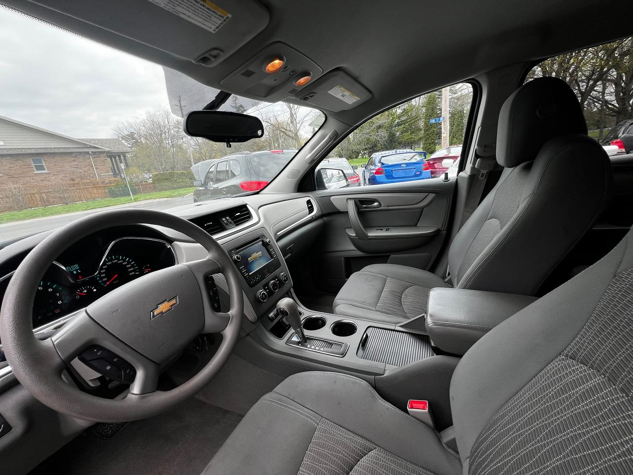 2016 Chevrolet Traverse AWD 4dr LS Photo