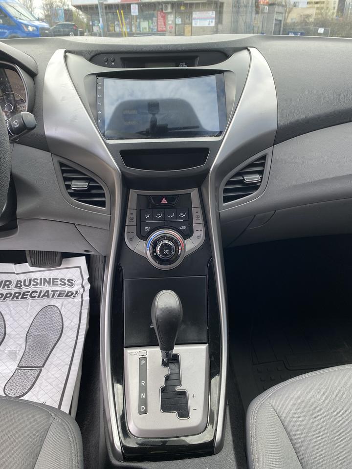 2013 Hyundai Elantra GL/Automatic/Gas Saver/Remote Start/Bluetooth Photo