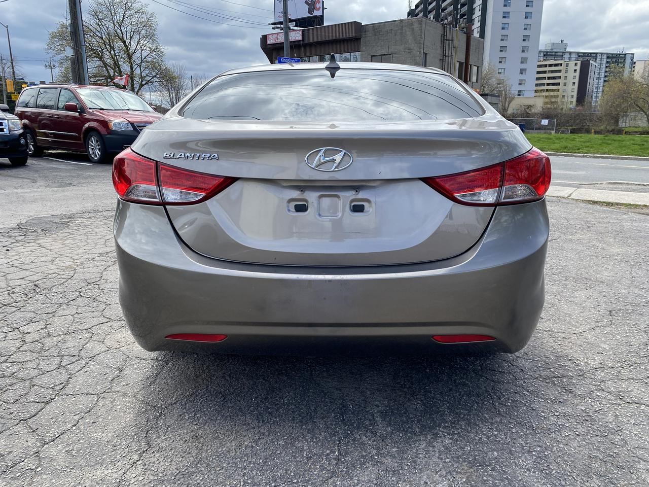 2013 Hyundai Elantra GL/Automatic/Gas Saver/Remote Start/Bluetooth Photo