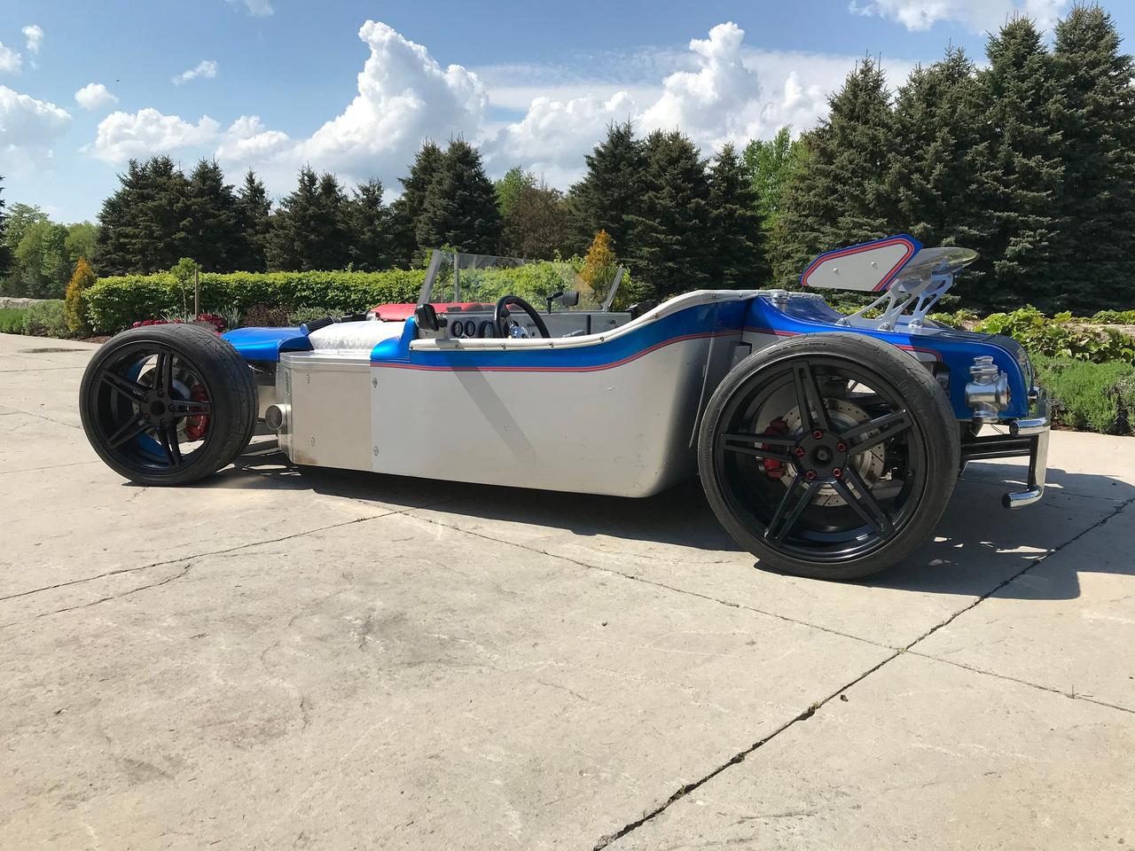 2010 Chevrolet Corvette DRAGON ROADSTER KIT Photo