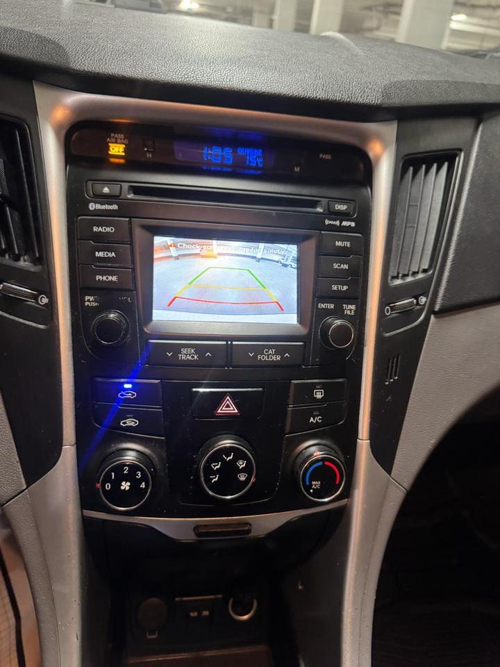 2014 Hyundai Sonata GLS Photo3