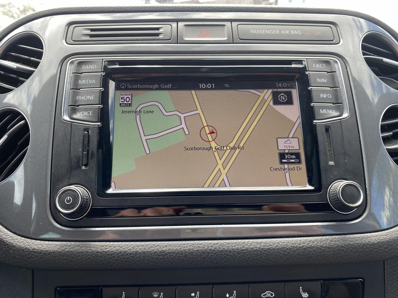2017 Volkswagen Tiguan R-Line/Accident Free/Automatic/AWD/PanoRoof/Camera Photo