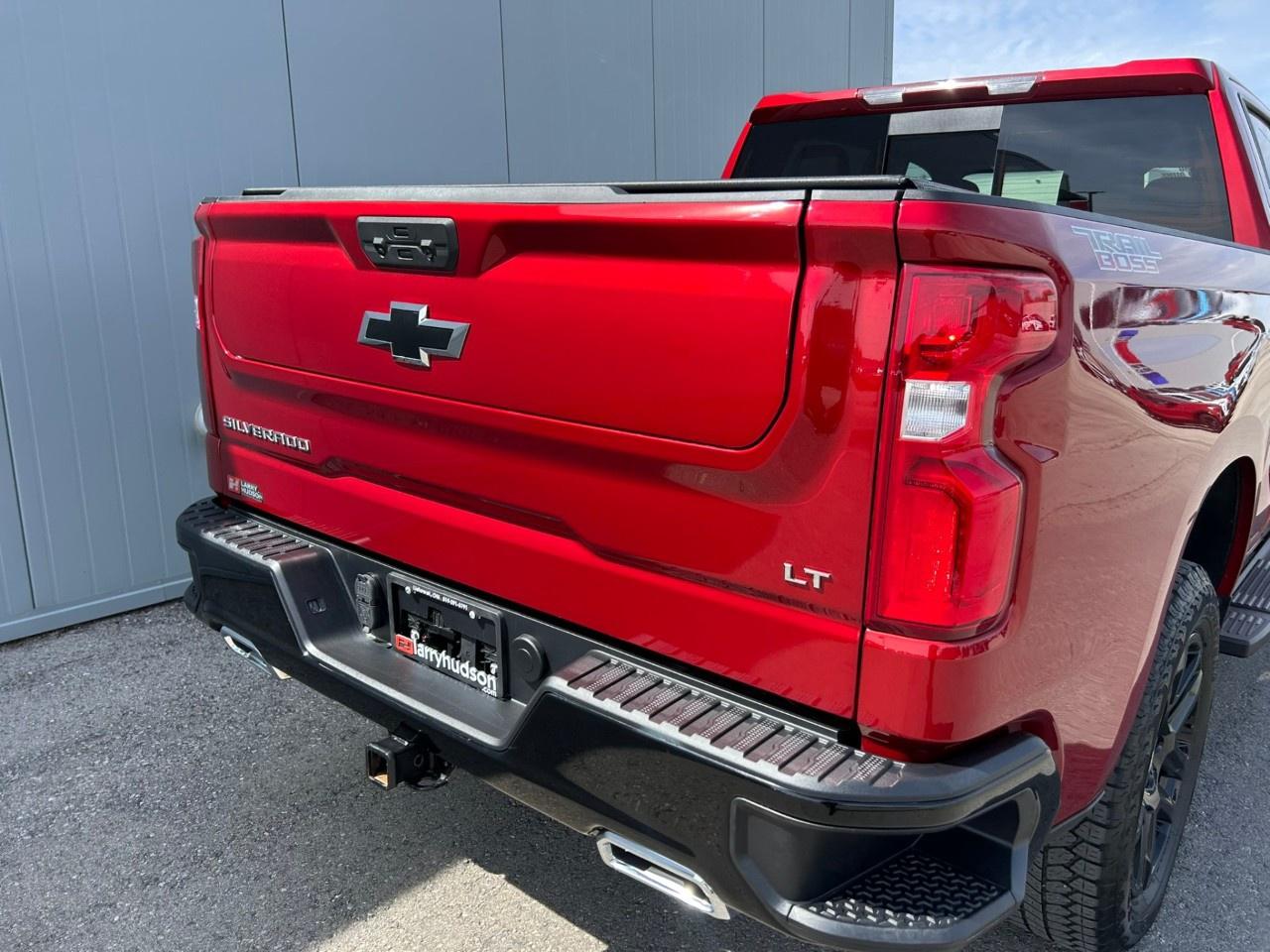 2025 Chevrolet Silverado 1500 Crew Cab Short Box 4-Wheel Drive LT Trail Boss Photo