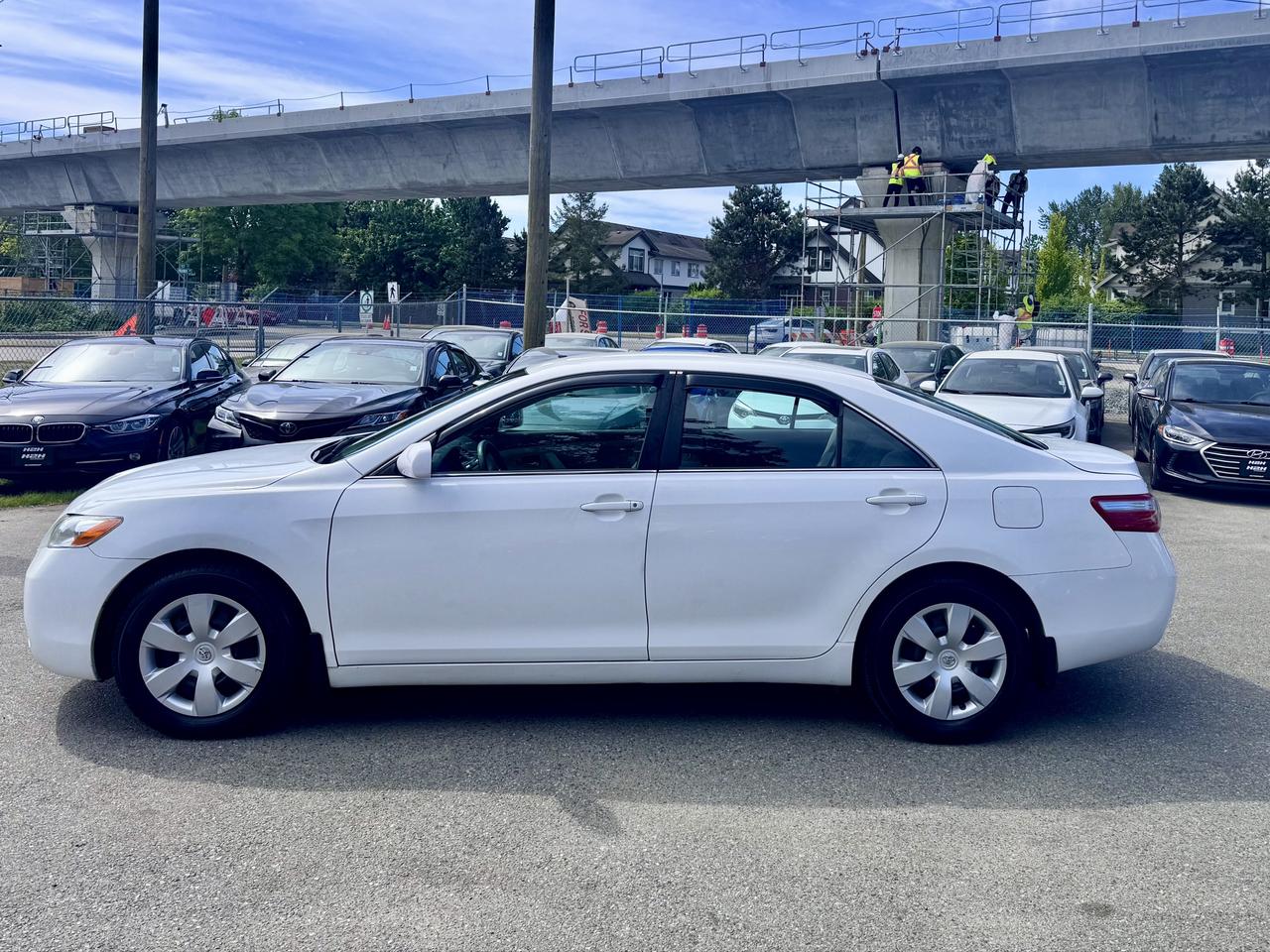 2009 Toyota Camry FINANCING AVAILABLE Photo8