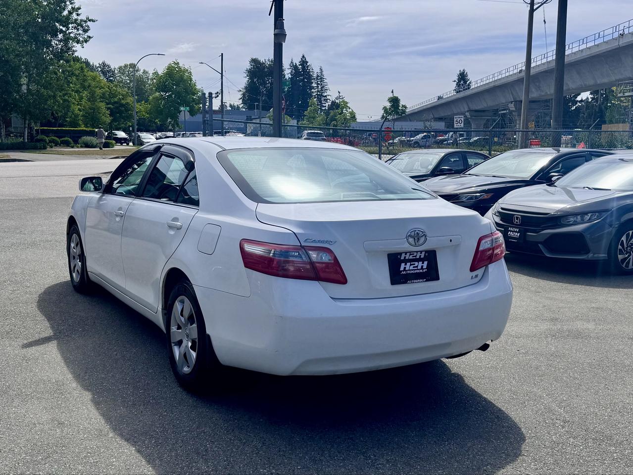 2009 Toyota Camry FINANCING AVAILABLE Photo7
