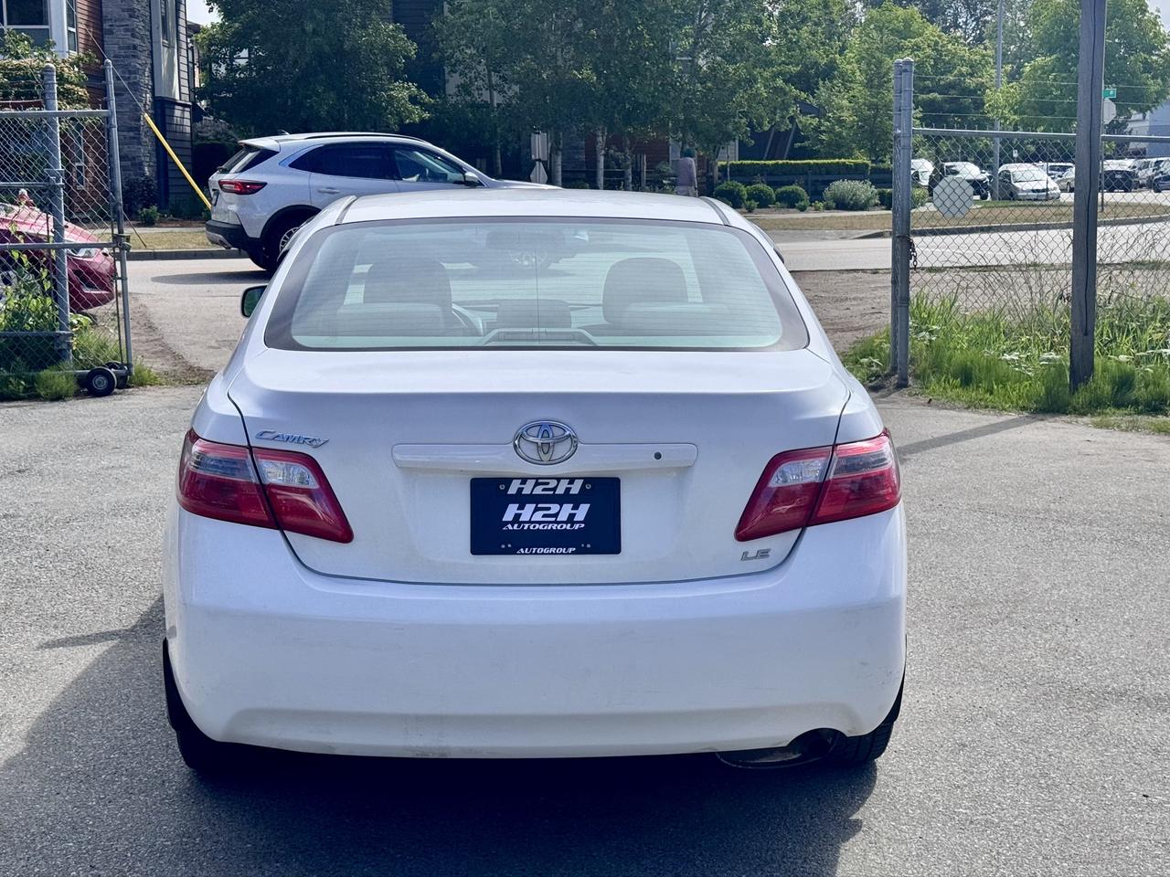 2009 Toyota Camry FINANCING AVAILABLE Photo6