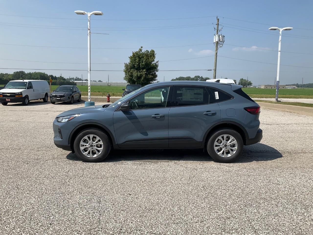 2025 Ford Escape Active ACTIVE AWD, POWER LIFTGATE, TECH PK#1 AND MORE Photo