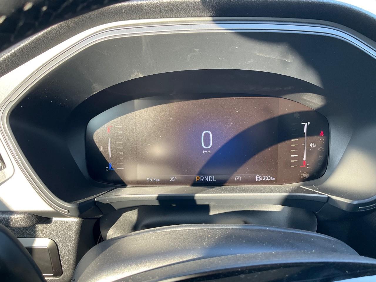 2025 Ford Escape Active ACTIVE AWD, COLD WEATHER PACKAGE AND MORE FUN THINGS! Photo