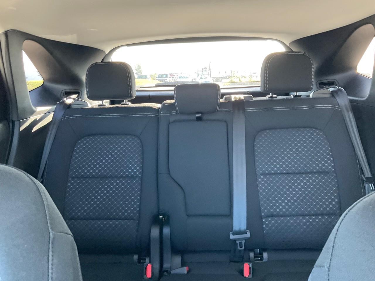 2025 Ford Escape Active ACTIVE AWD, COLD WEATHER PACKAGE AND MORE FUN THINGS! Photo