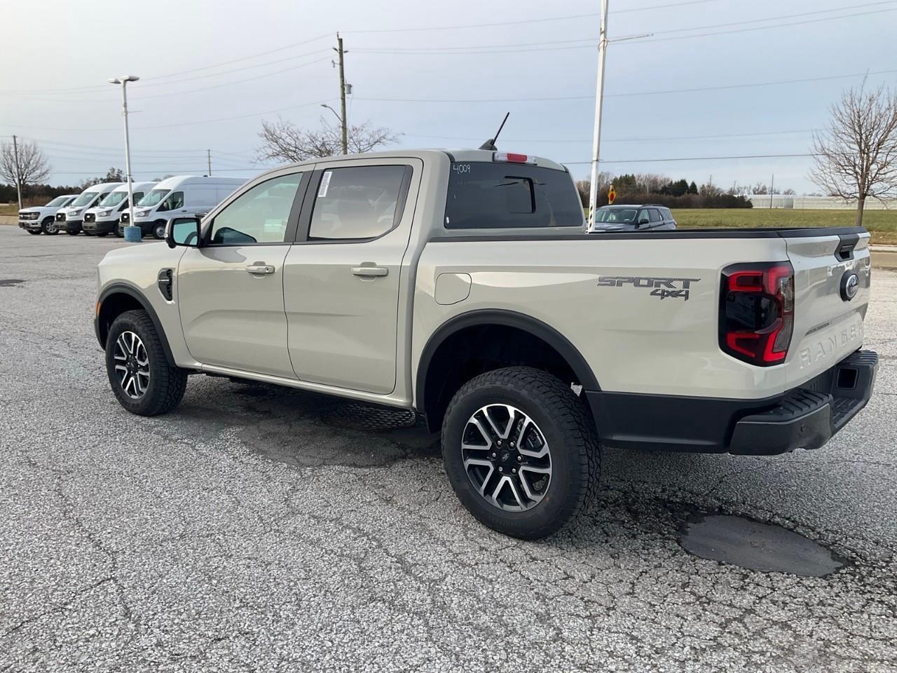 2025 Ford Ranger Lariat Photo
