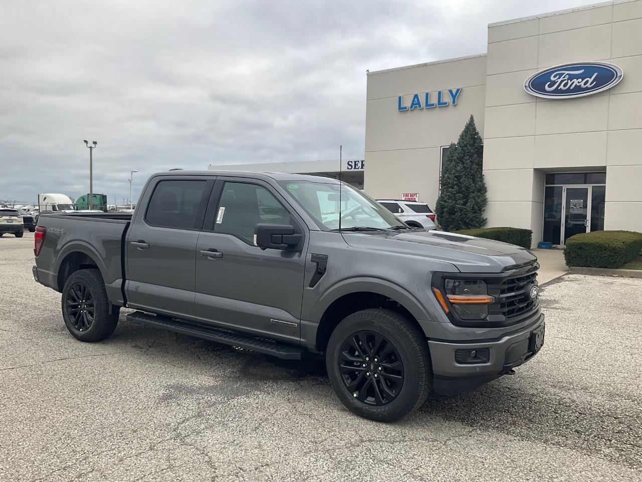 2025 Ford F-150 XLT Photo