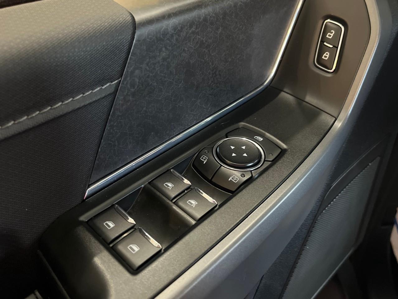 2025 Ford F-150 XLT Photo