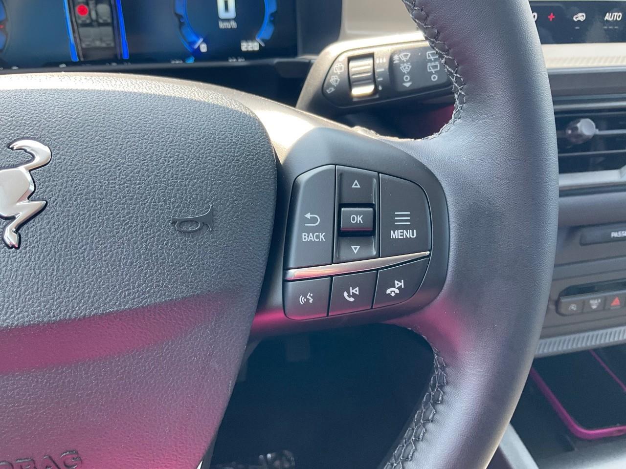 2025 Ford Bronco Sport Big Bend BRONCO SPORT BIG BEND, BLACK DIAMOND OFF ROAD PAK, CONVENIENCE PACKAGE AND LOTS MORE FUN THINGS. COME DRIVE ME TODAY! Photo
