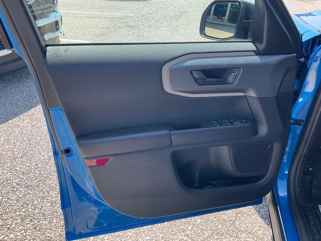 2025 Ford Bronco Sport Big Bend BRONCO SPORT BIG BEND, BLACK DIAMOND OFF ROAD PAK, CONVENIENCE PACKAGE AND LOTS MORE FUN THINGS. COME DRIVE ME TODAY! Photo