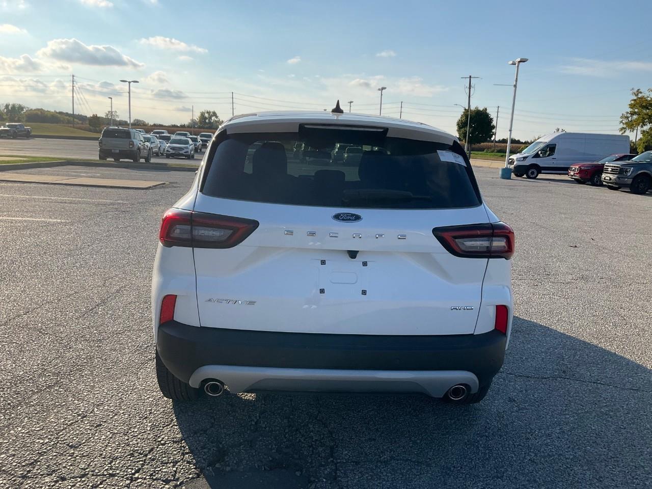 2025 Ford Escape Active Photo4