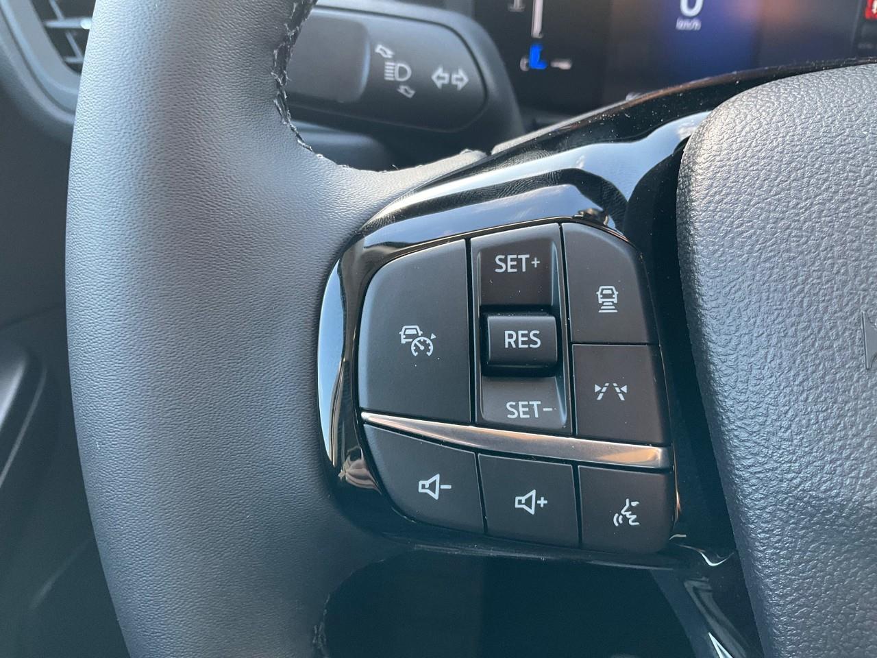 2025 Ford Escape Active Photo