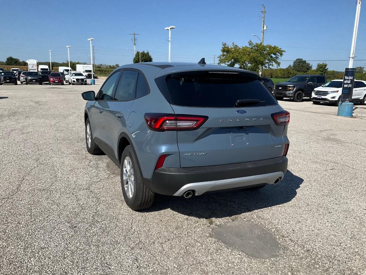 2025 Ford Escape Active COLD WEATHER PACK AND MANY MORE FUN OPTIONS! Photo