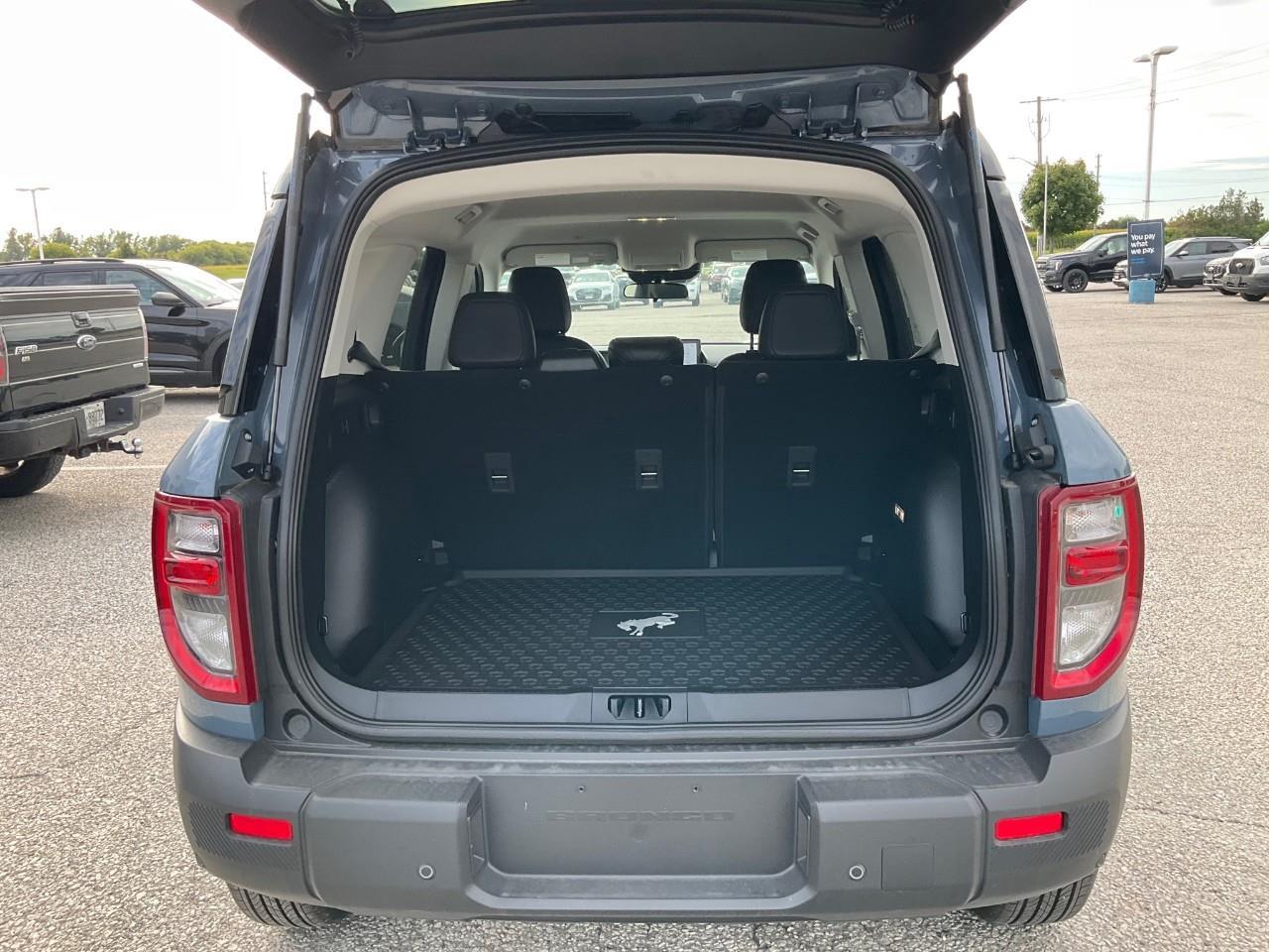 2025 Ford Bronco Sport Big Bend BIG BEND 4X4, BLACK DIAMOND PACK, CONVENIENCE PK AND MUCH MORE. Photo