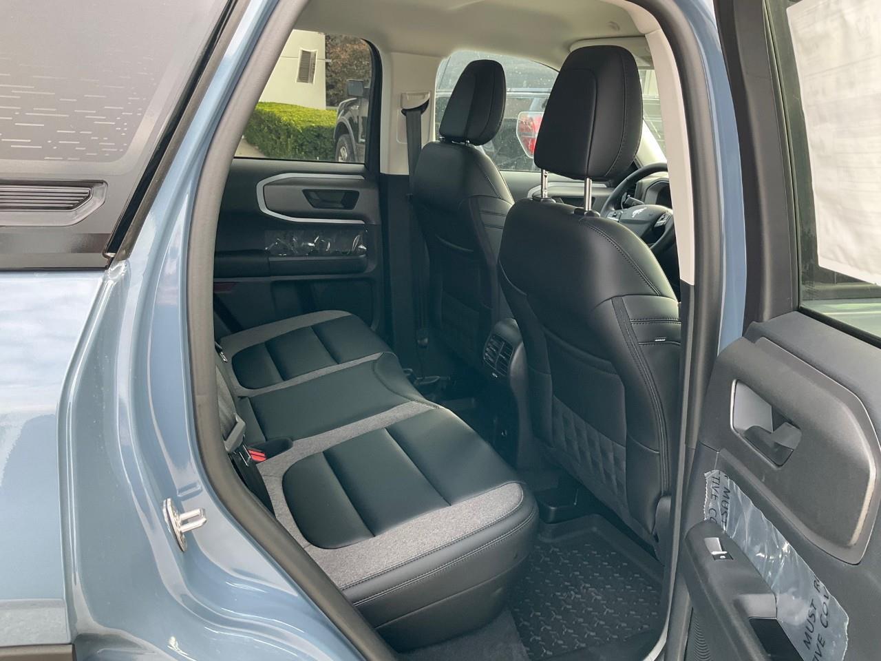 2025 Ford Bronco Sport Big Bend BIG BEND 4X4, BLACK DIAMOND PACK, CONVENIENCE PK AND MUCH MORE. Photo