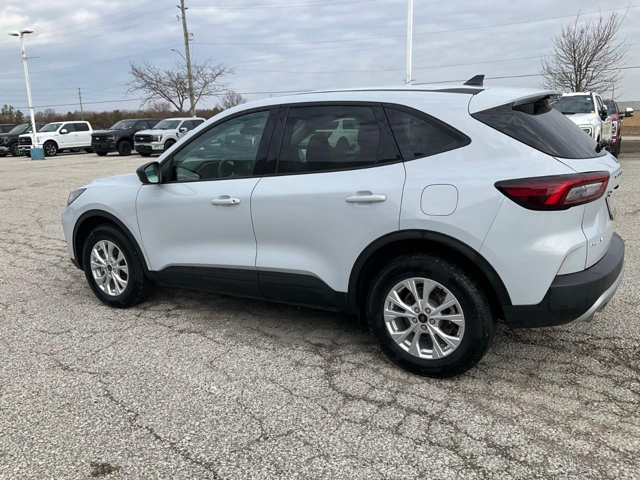 2025 Ford Escape Active Photo