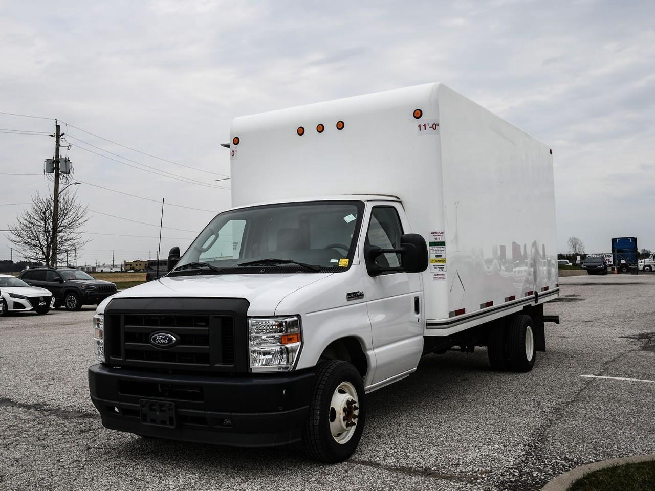 2023 Ford E450 Cutaway POWER WINDOWS | CRUISE | POWER LOCKS Photo