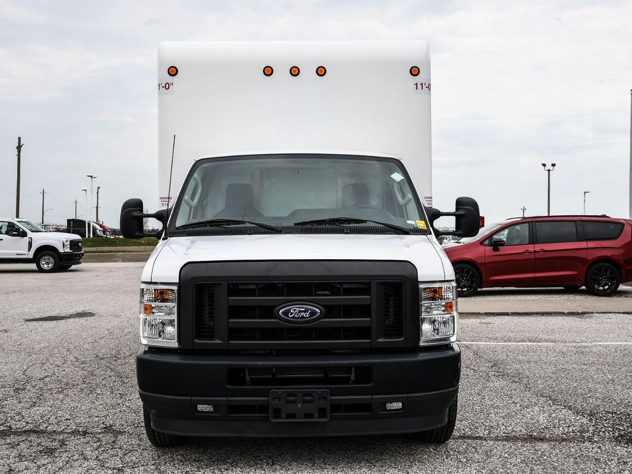 2023 Ford E450 Cutaway POWER WINDOWS | CRUISE | POWER LOCKS Photo