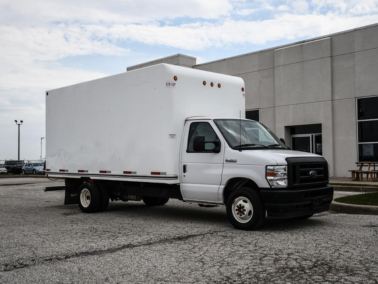 2023 Ford E450 Cutaway POWER WINDOWS | CRUISE | POWER LOCKS Photo