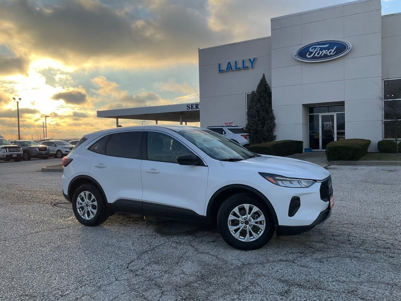 <p>This 2023 Ford Escape Active AWD is in excellent condition, it is accident free and comes with a free vehicle history report.</p><p>Navigation, heated seats, heated steering wheel, intelligent adaptive cruise control, remote start, blind spot monitoring, lane keeping system, lane centering assist, reverse camera, Bluetooth, Sirius XM ready and much more. All Pre-Owned vehicles come standard with one key. If we received additional keys from the previous owner they will be with the vehicle upon delivery at no cost. Additional keys may be purchased at customers requested and expense.</p><p>We use no haggle, no hassle live market pricing to make sure you are getting the best deal possible. Save time and money and book your test drive today!</p><p>Our finance department deals with all of the major banks and lenders and we will do everything we can to get you approved and secure the lowest interest rate possible.</p><p>Powertrain warranty remains until 100,000kms, extended warranty options are available.</p><p><strong> Special Sale price listed is available to finance purchases only on approved credit. Price of vehicle may differ with other forms of payment.</strong></p>