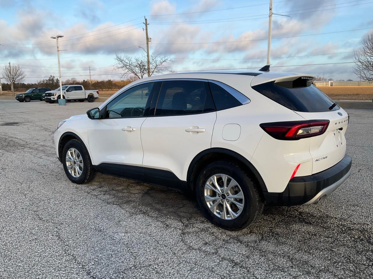 2023 Ford Escape Active NAV | HTD SEATS | HTD STEERING | ADAPTIVE CRUISE | REMOTE START Photo