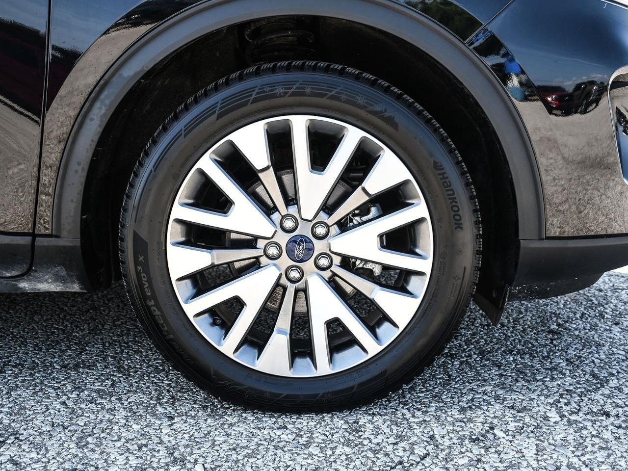 2022 Ford Escape Titanium Hybrid NAV | HTD SEATS | HTD STEERING | REMOTE START | ADAPTIVE CRUISE Photo