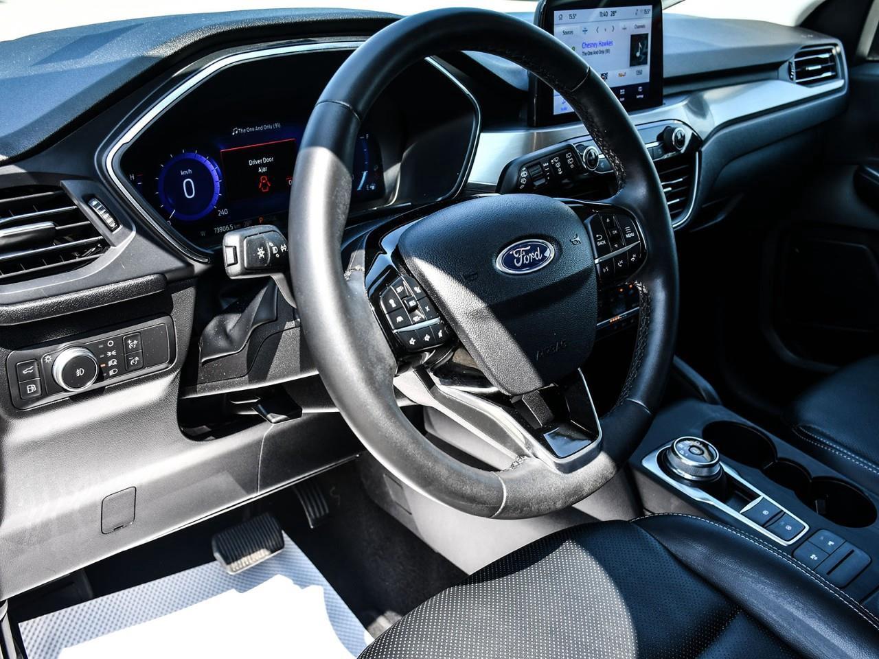 2022 Ford Escape Titanium Hybrid NAV | HTD SEATS | HTD STEERING | REMOTE START | ADAPTIVE CRUISE Photo