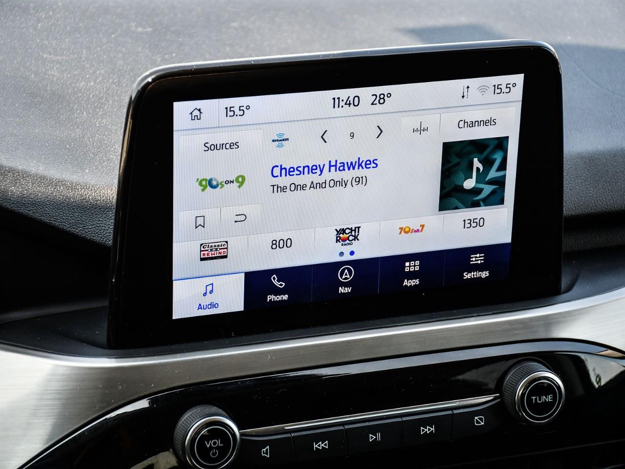 2022 Ford Escape Titanium Hybrid NAV | HTD SEATS | HTD STEERING | REMOTE START | ADAPTIVE CRUISE Photo