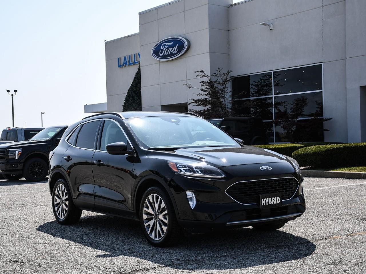2022 Ford Escape Titanium Hybrid NAV | HTD SEATS | HTD STEERING | REMOTE START | ADAPTIVE CRUISE Photo