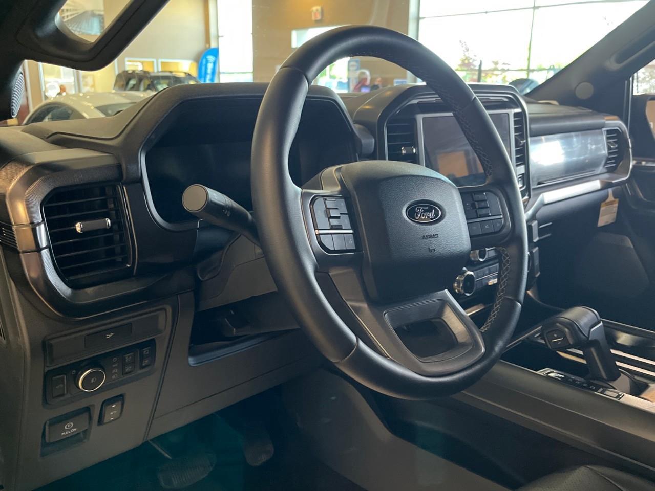 2026 Ford F-150 Lariat Photo