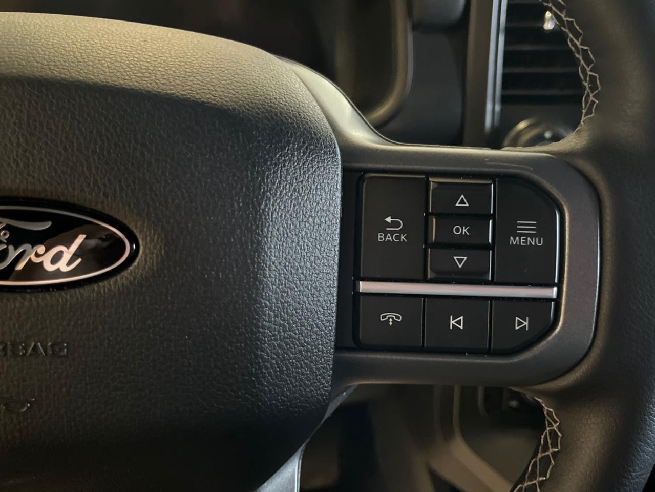2026 Ford F-150 Lariat Photo