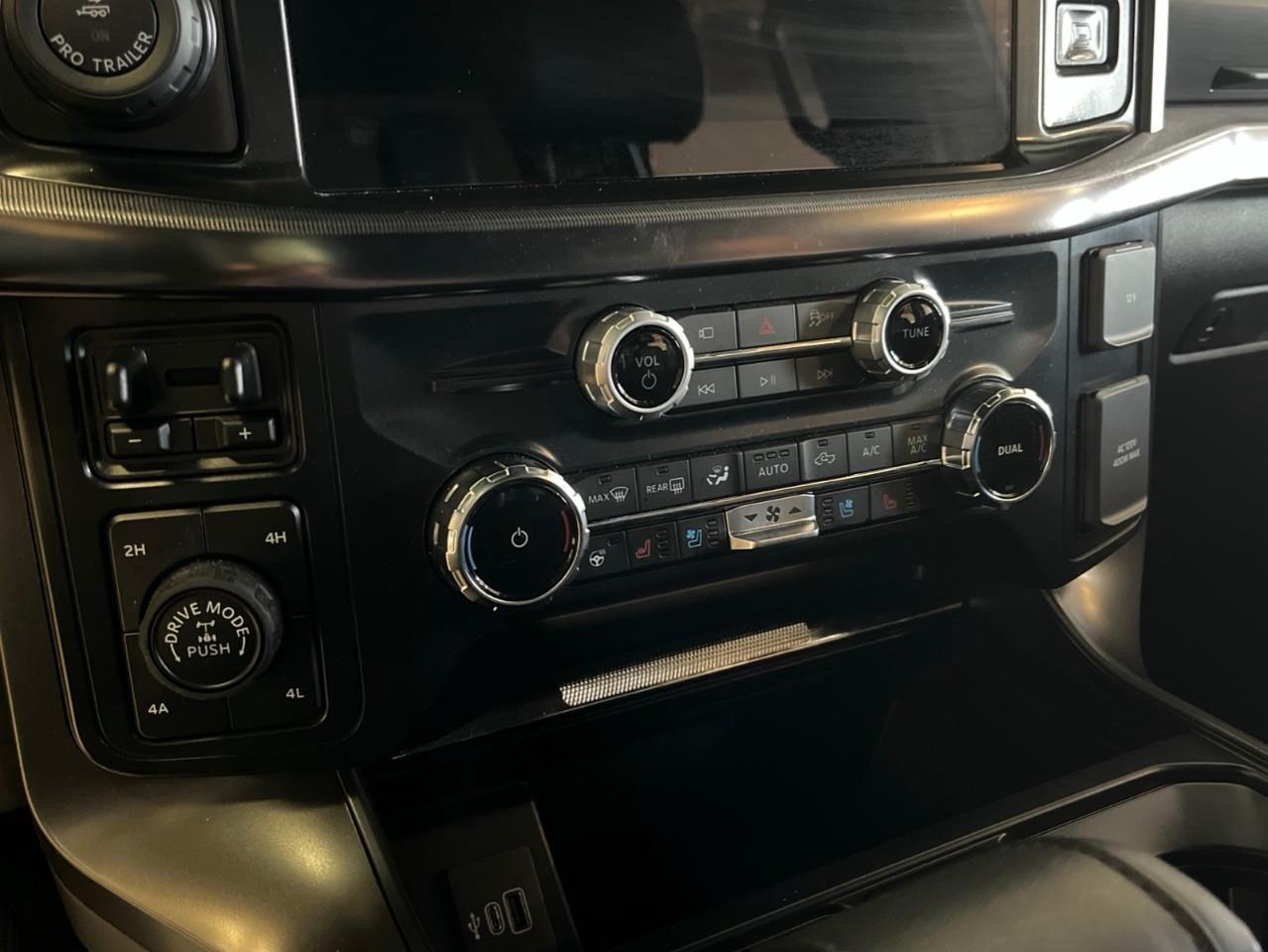 2026 Ford F-150 Lariat Photo