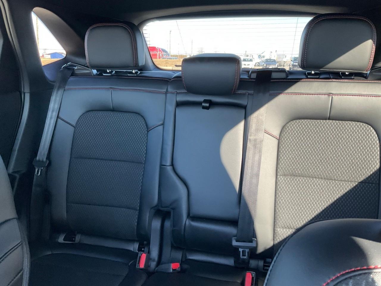 2025 Ford Escape ST-Line Photo