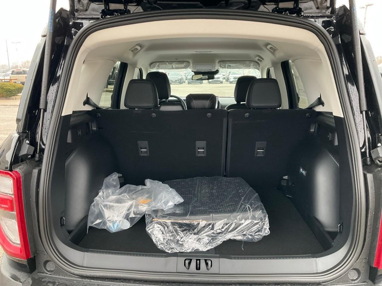 2026 Ford Bronco Sport Outer Banks Photo