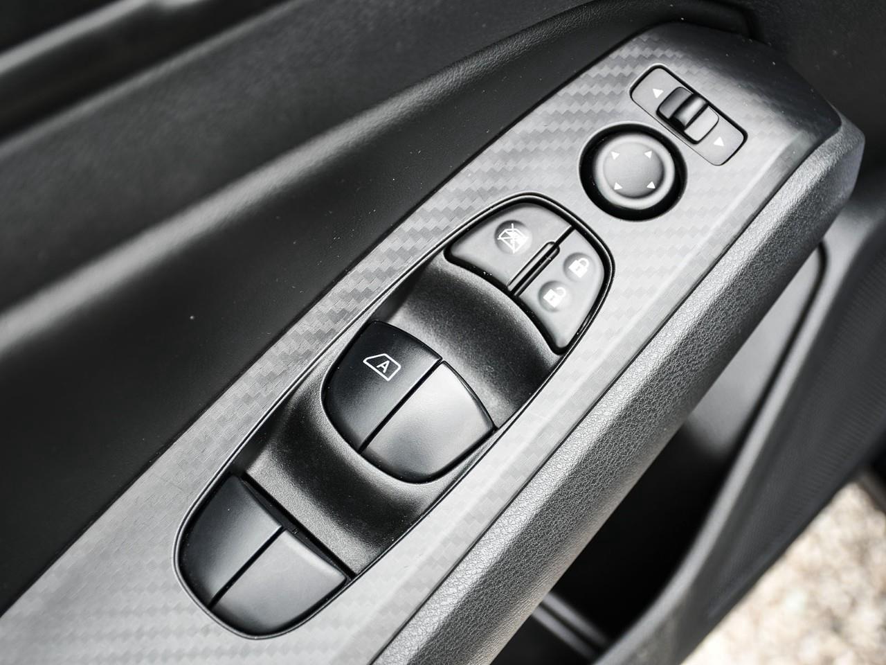 2021 Nissan Altima 2.5 SE HEATED SEATS | REMOTE START | BLIND SPOT MONITORING Photo