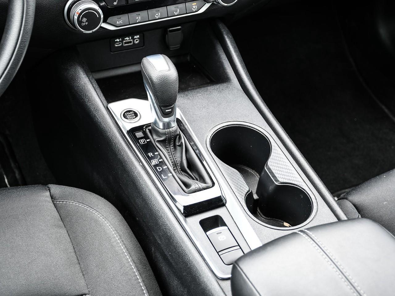 2021 Nissan Altima 2.5 SE HEATED SEATS | REMOTE START | BLIND SPOT MONITORING Photo