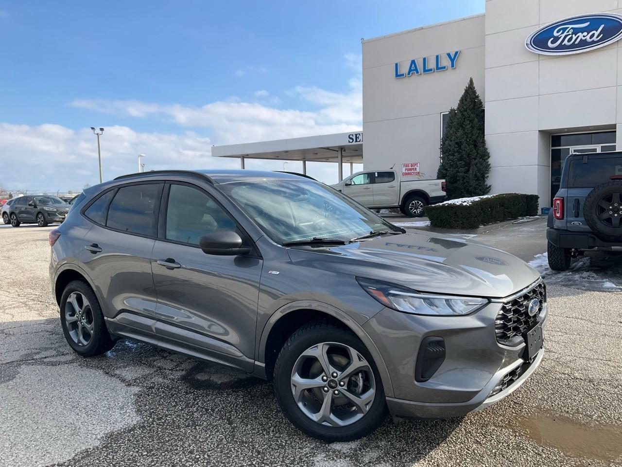 2023 Ford Escape ST-Line HYBRID | HTD SEATS | HTD STEERING | REMOTE START Photo2