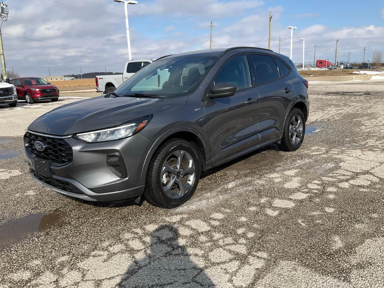 2023 Ford Escape ST-Line HYBRID | HTD SEATS | HTD STEERING | REMOTE START Photo